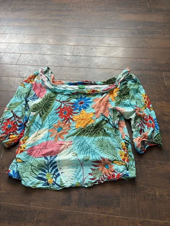 Farm Rio Floral blouse - Picture 6 of 10